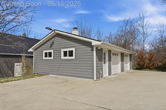 26300 Johns Road, Lyon Charter Township, MI 48178