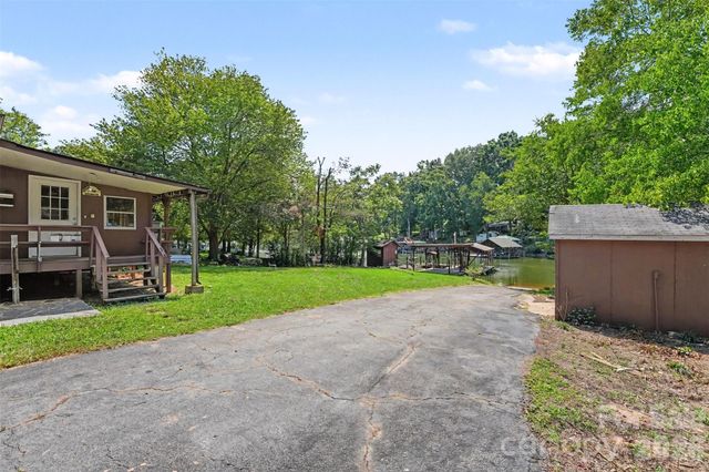 4653 Dick Wilson Road, Denver, NC 28037
