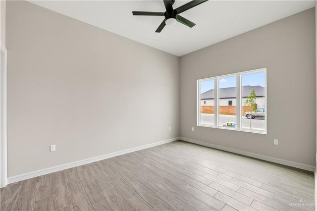 2320 Thornton Avenue, Mission, TX 78574