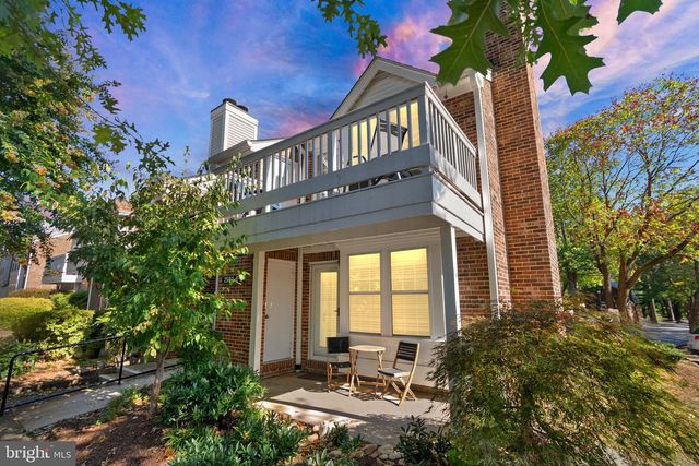 2592-G S ARLINGTON MILL DR #7, Arlington, VA 22206