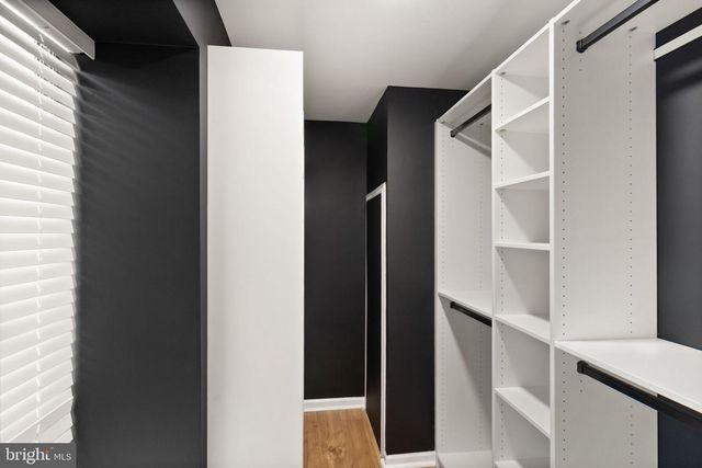 2592-G S ARLINGTON MILL DR #7, Arlington, VA 22206