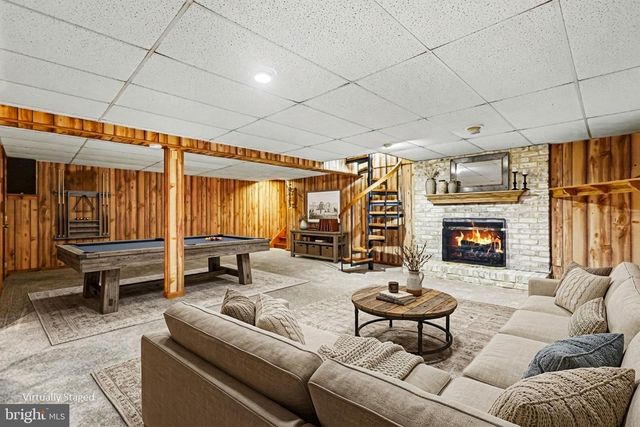 13 EWELL DR, East Berlin, PA 17316