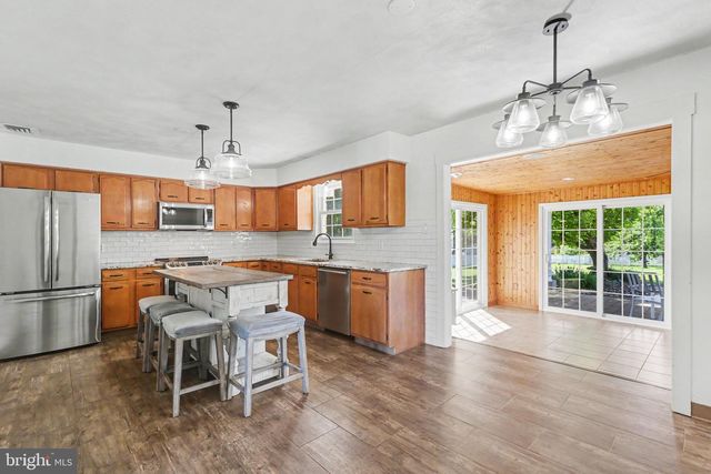 13 EWELL DR, East Berlin, PA 17316