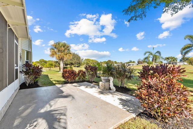 8162 13th Hole Drive, Port St. Lucie, FL 34952