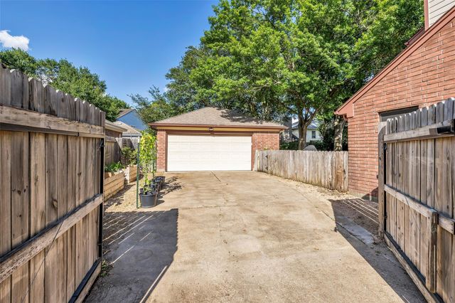 15426 Freestone Peach Lane, Cypress, TX 77433
