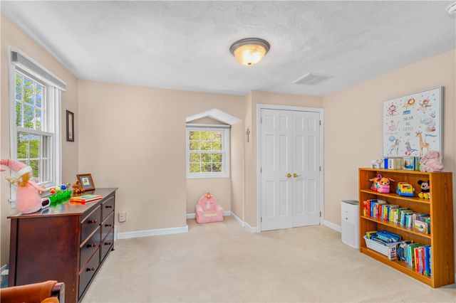 17 Will Croft Street, Cumberland, RI 02864