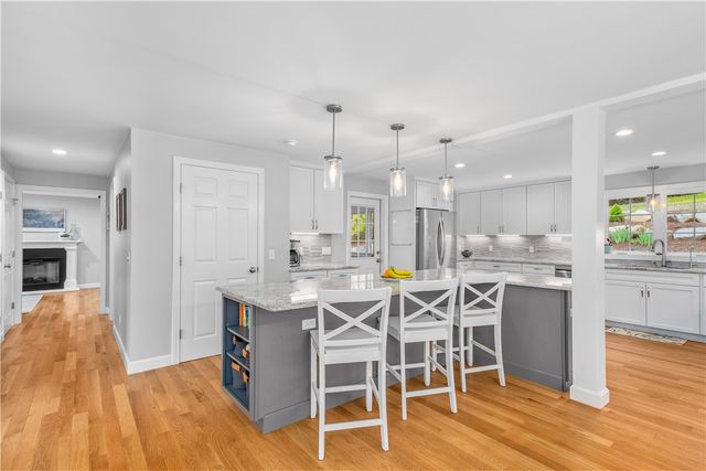 17 Will Croft Street, Cumberland, RI 02864