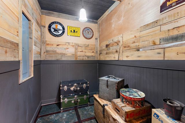 8116 Clifford Circle, Inver Grove Heights, MN 55076