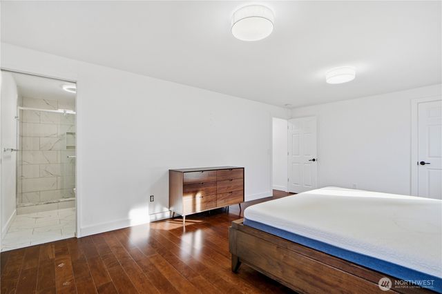 6316 151st Avenue NE, Redmond, WA 98052