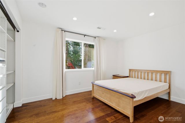 6316 151st Avenue NE, Redmond, WA 98052