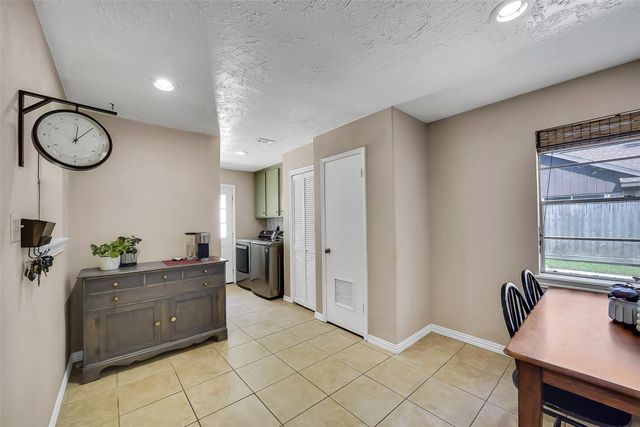 15607 Artoys Drive, Tomball, TX 77377