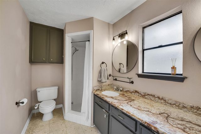 15607 Artoys Drive, Tomball, TX 77377