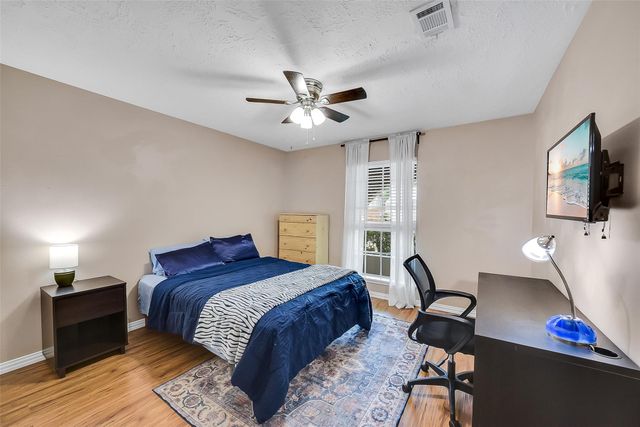 15607 Artoys Drive, Tomball, TX 77377