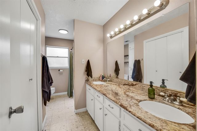 15607 Artoys Drive, Tomball, TX 77377