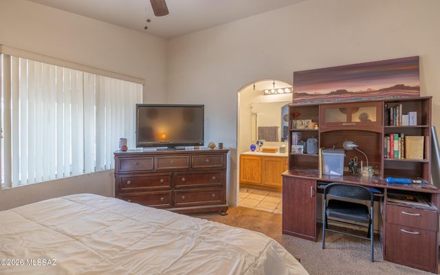 3604 W Camino De Urania, Tucson, AZ 85741