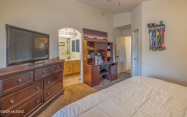 3604 W Camino De Urania, Tucson, AZ 85741