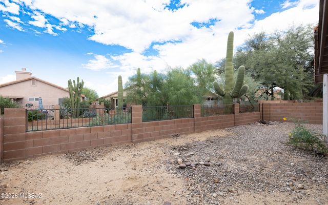 3604 W Camino De Urania, Tucson, AZ 85741