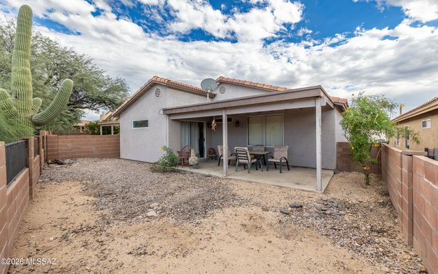 3604 W Camino De Urania, Tucson, AZ 85741