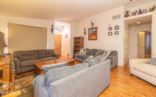 3604 W Camino De Urania, Tucson, AZ 85741
