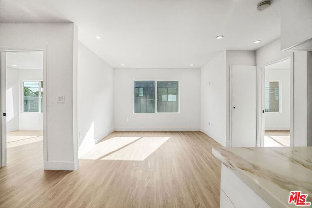 4017 Grand View Boulevard, Culver City, CA 90066