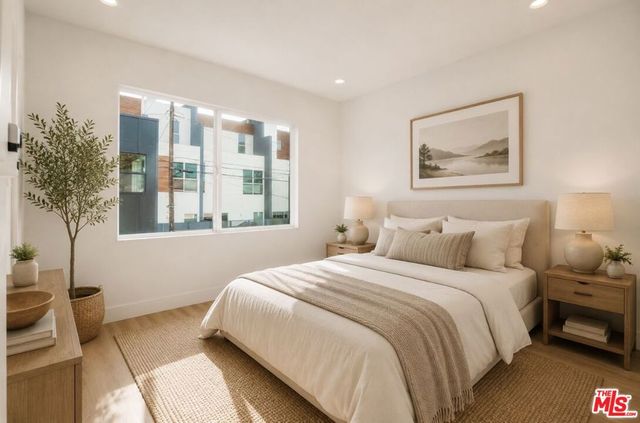 4017 Grand View Boulevard, Culver City, CA 90066