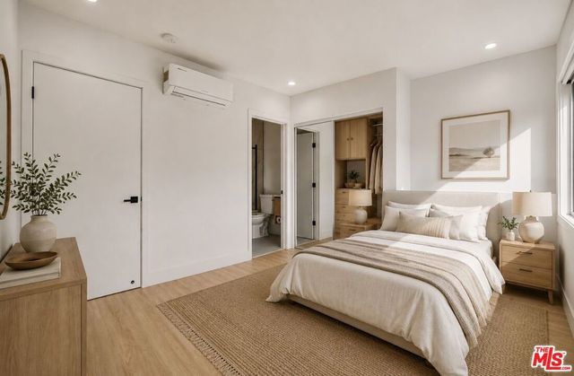 4017 Grand View Boulevard, Culver City, CA 90066