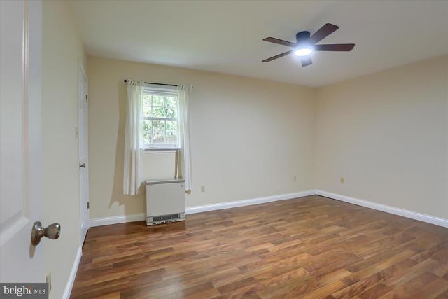 876 CAMPBELL DR, Newport, PA 17074