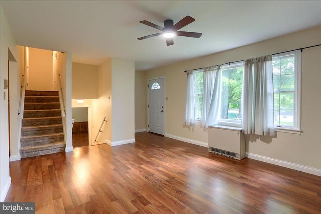 876 CAMPBELL DR, Newport, PA 17074