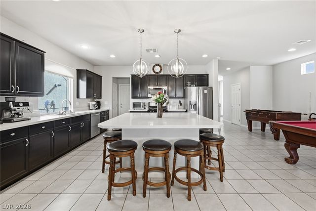 10137 Herons Rise Street, Las Vegas, NV 89141