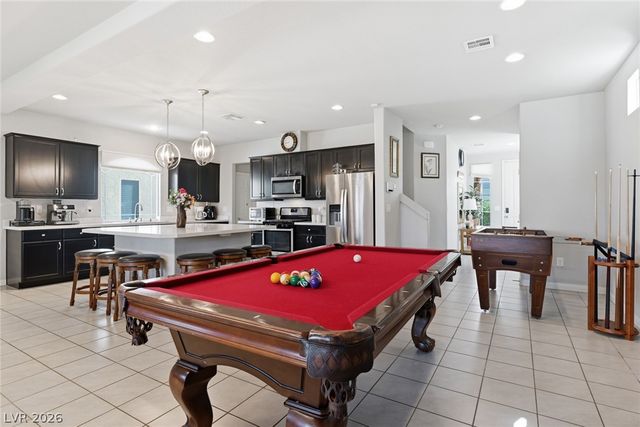 10137 Herons Rise Street, Las Vegas, NV 89141