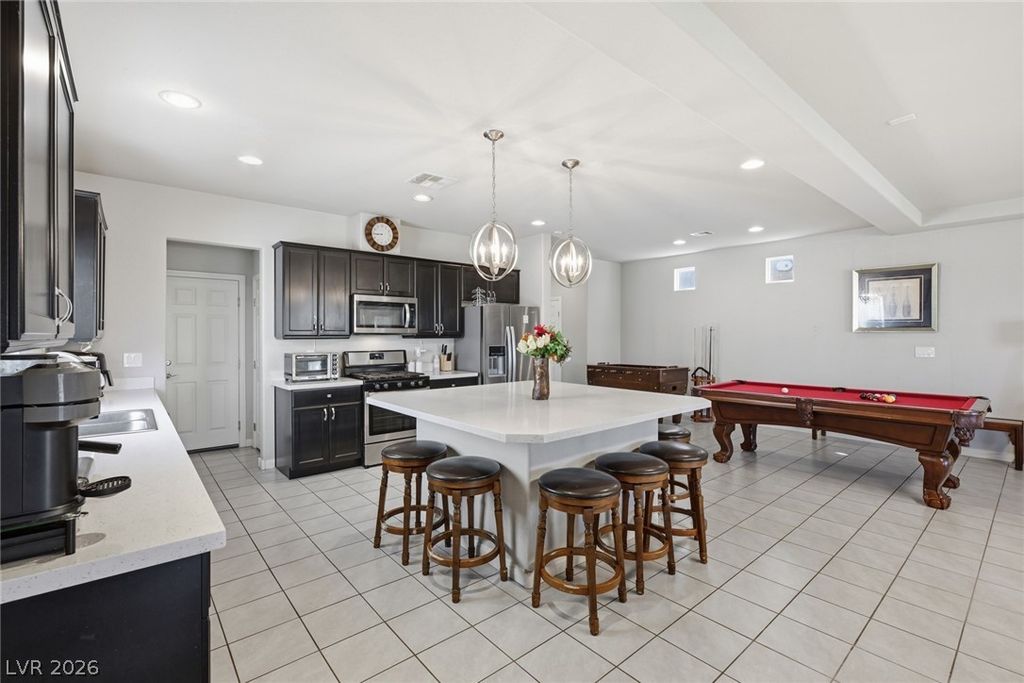 10137 Herons Rise Street, Las Vegas, NV 89141