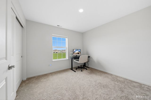 15163 W Quincy Circle, Manhattan, IL 60442