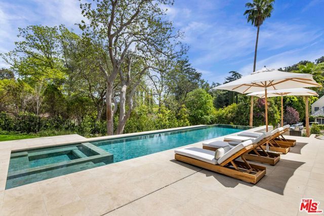 12309 Viewcrest Road, Studio City (los Angeles), CA 91604
