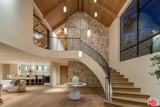 12309 Viewcrest Road, Studio City (los Angeles), CA 91604