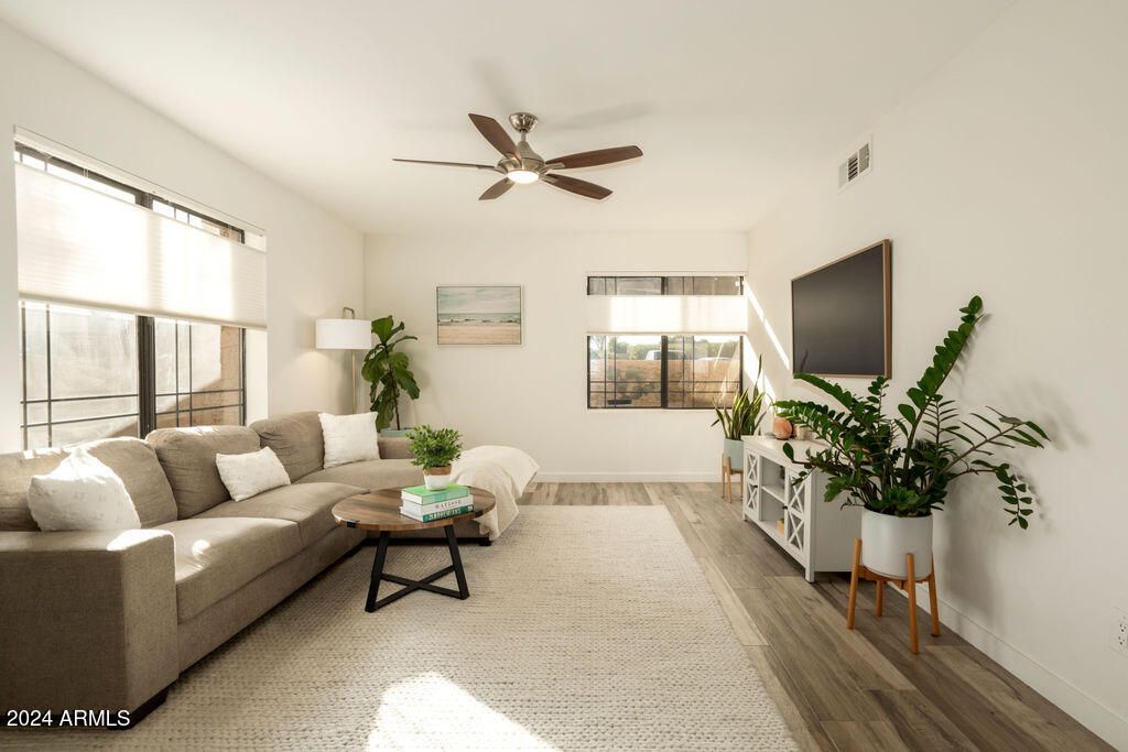 5122 N 31ST Way 217, Phoenix, AZ 85016 — photo 3