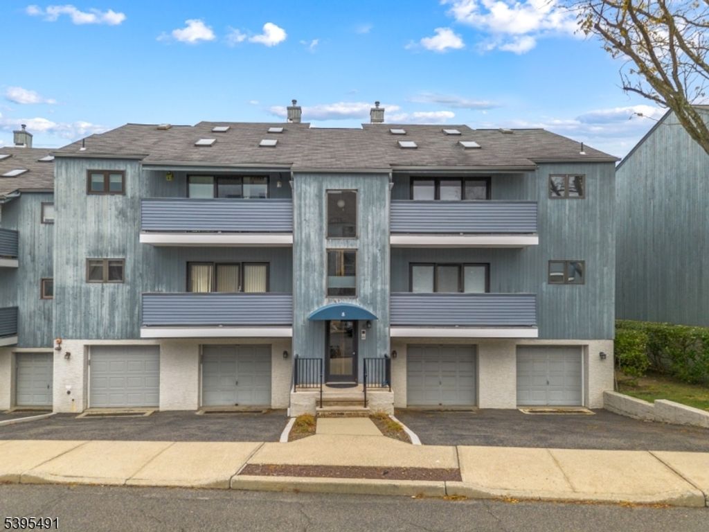 8 Domessina Ln Unit C-1 C-1, Caldwell Boro Twp., NJ 07006