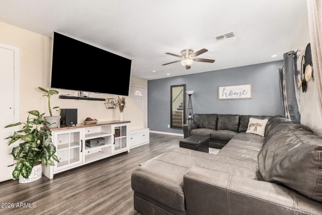 12842 W DREYFUS Drive, El Mirage, AZ 85335