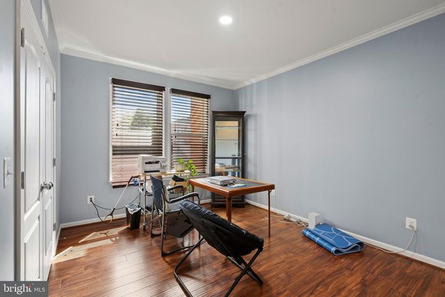 8925 QUARRY RD, Manassas, VA 20110