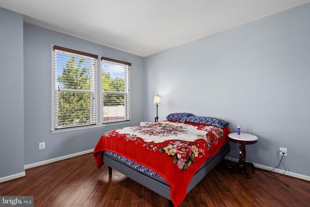 8925 QUARRY RD, Manassas, VA 20110