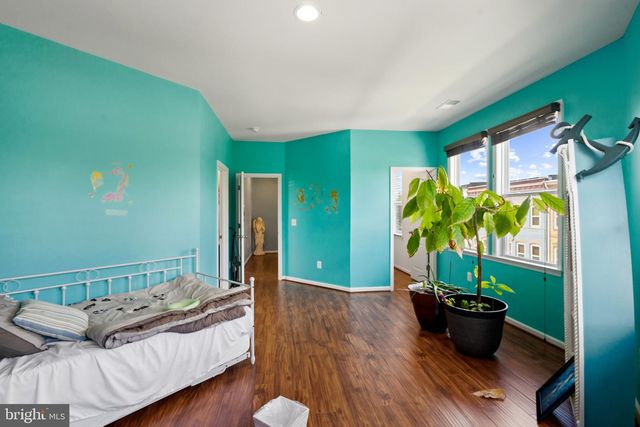 8925 QUARRY RD, Manassas, VA 20110