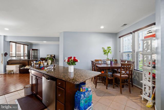 8925 QUARRY RD, Manassas, VA 20110
