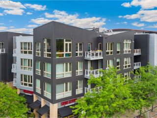 12600 Sw CRESCENT St 411, Beaverton, OR 97005