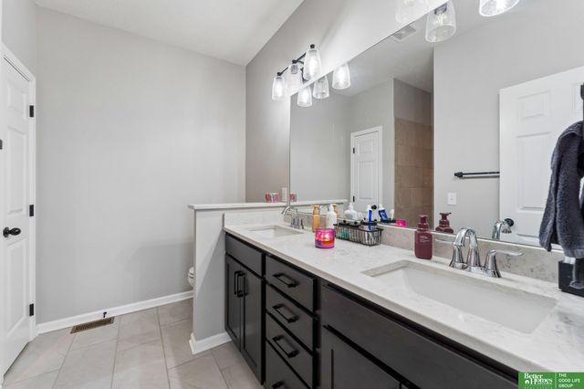 4910 N 211 Avenue, Omaha, NE 68022