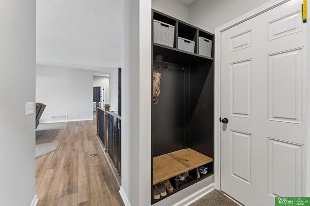 4910 N 211 Avenue, Omaha, NE 68022