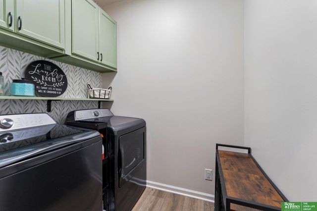 4910 N 211 Avenue, Omaha, NE 68022