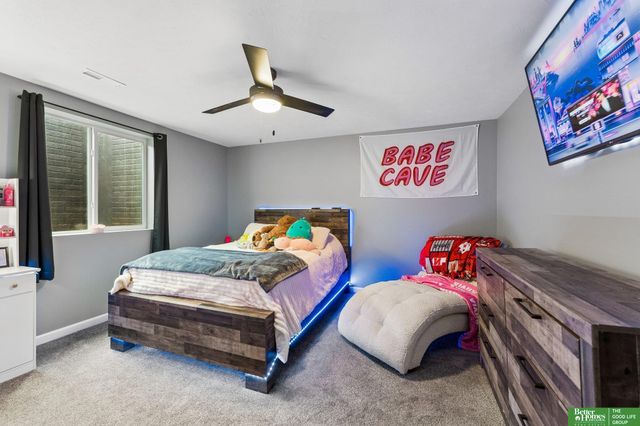 4910 N 211 Avenue, Omaha, NE 68022