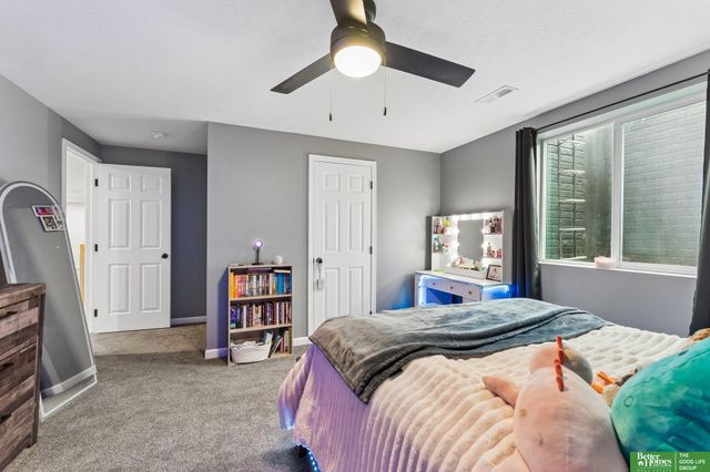 4910 N 211 Avenue, Omaha, NE 68022