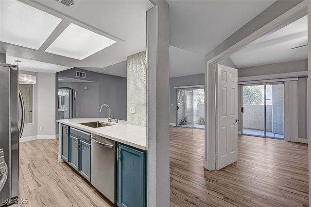 1501 Oscar Court 101, Las Vegas, NV 89146