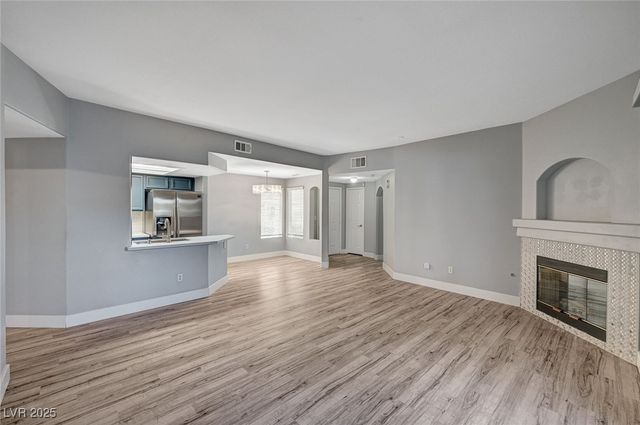 1501 Oscar Court 101, Las Vegas, NV 89146