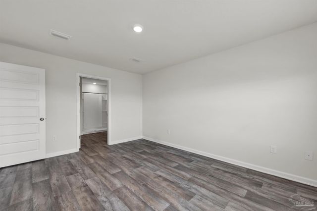 5557 Galahad Trl, Milton, FL 32583